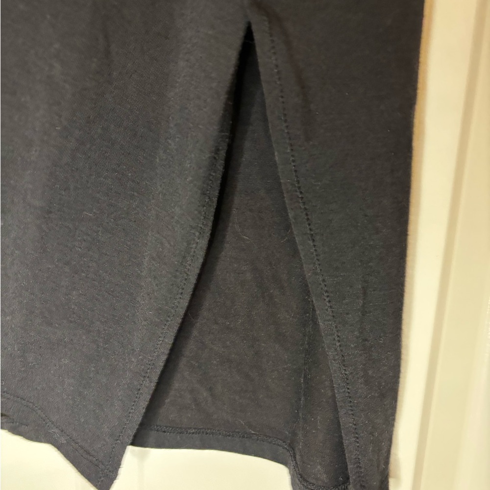Black Sleeveless Top - Picture 5 of 5